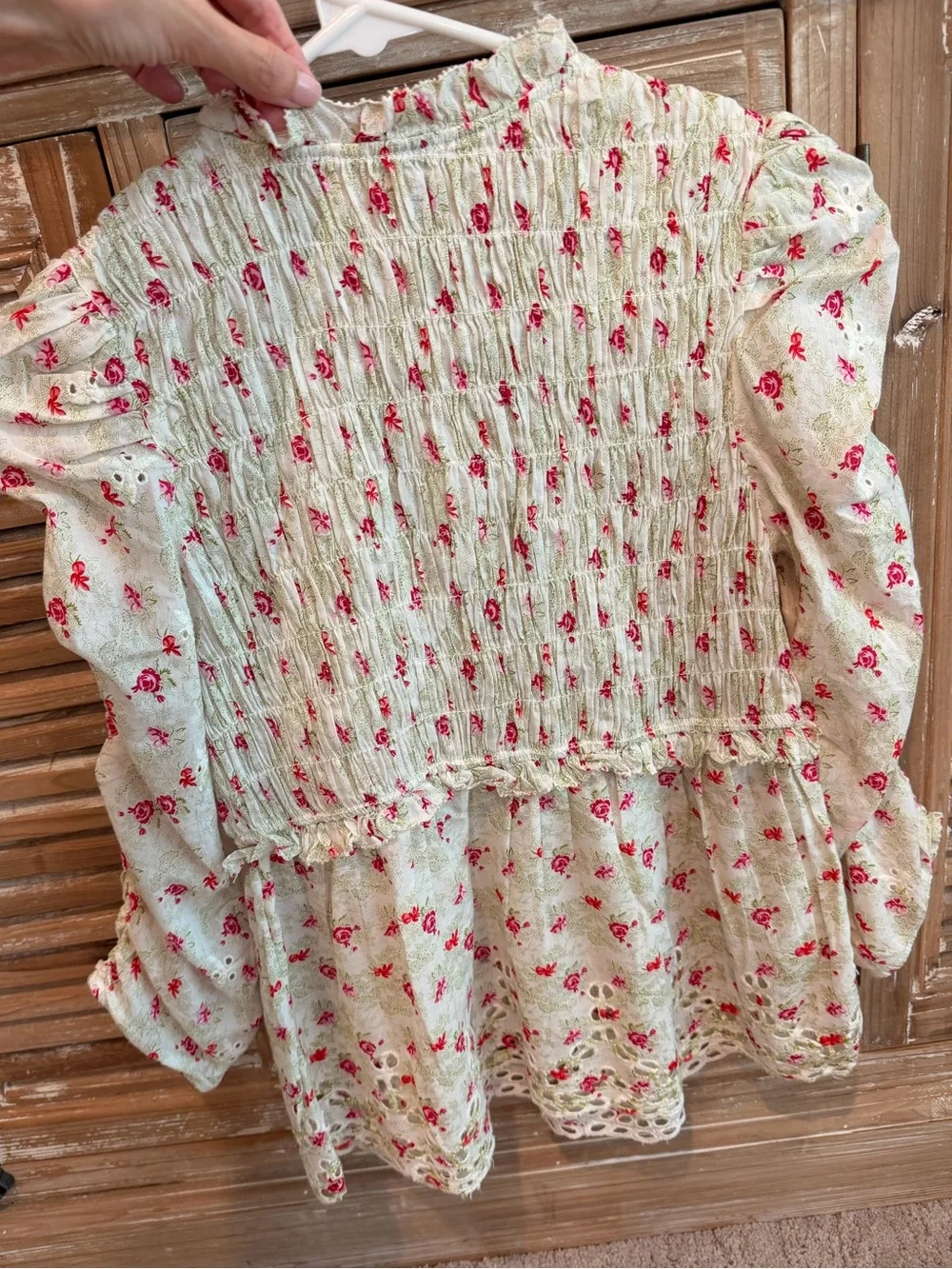 NWT Anthropologie Ruched Sleeve Smocked V-Neck Floral Blouse (Size XS)